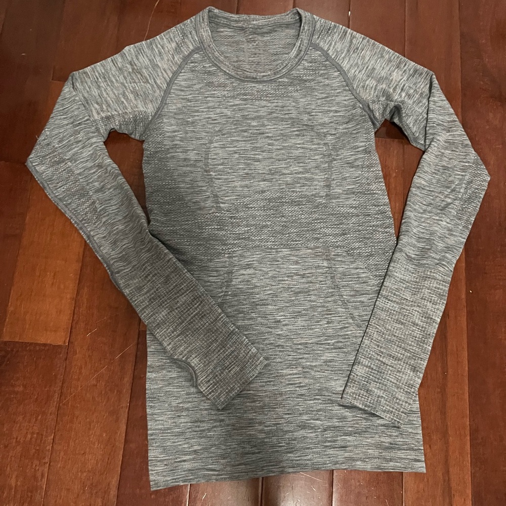 Lululemon Swiftly Tech